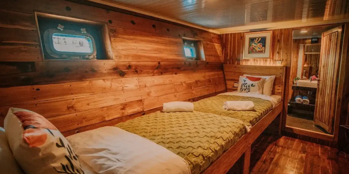 Cabin 4 Lower Deck on Alore Phinisi | Komodo Island Tour | Komodo Luxury
