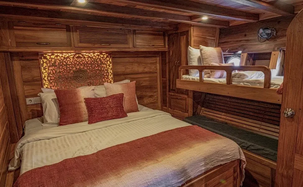 Anne Bonny double cabin 1