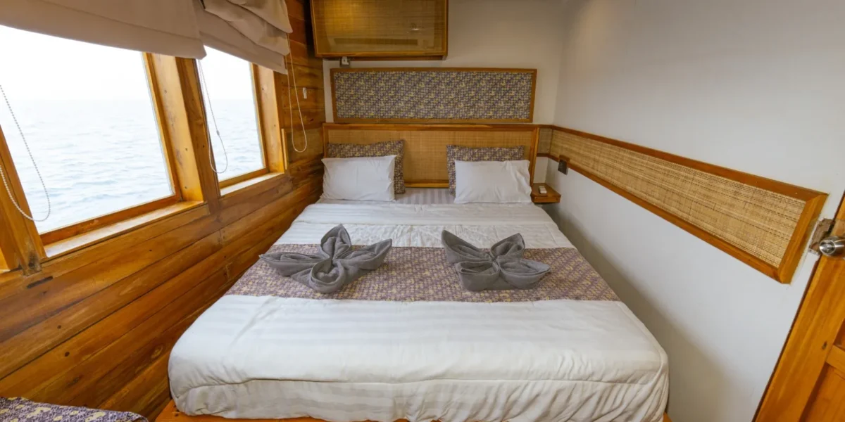 Catnazse casafa 1 & 2 | Komodo Tour | Boat Charter | Komodo Luxury