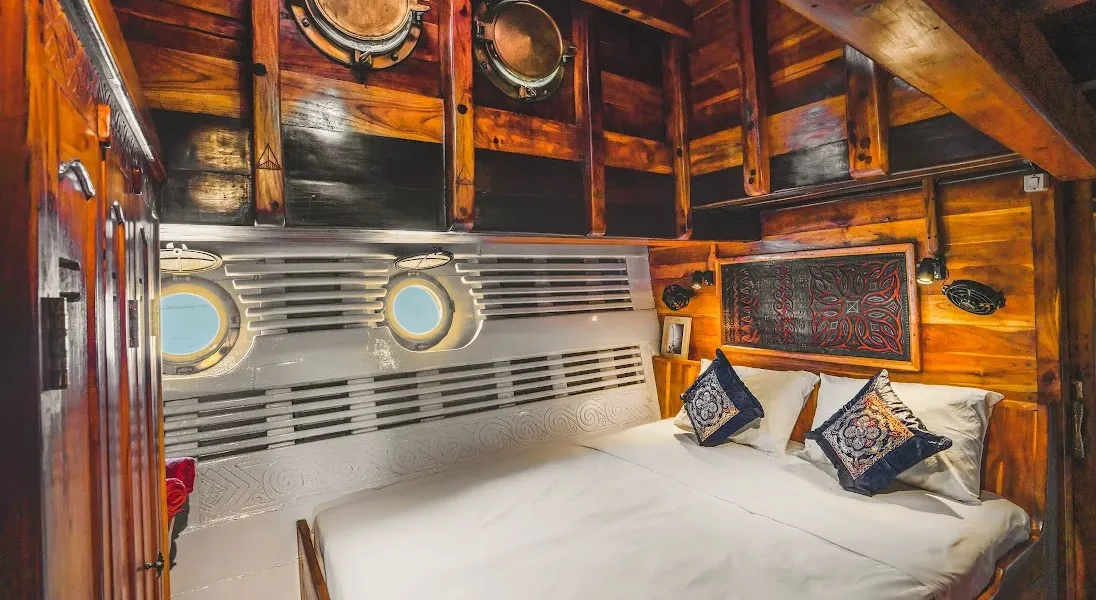double cabin