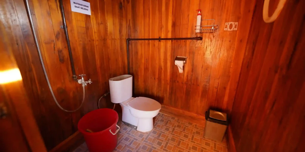 Shared Cabin Flores Utama Phinisi | Komodo Luxury