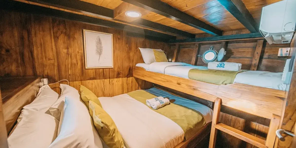 Lower Deck Cabin 1 on Jofiel Phinisi | Komodo Island Tour | Komodo Luxury