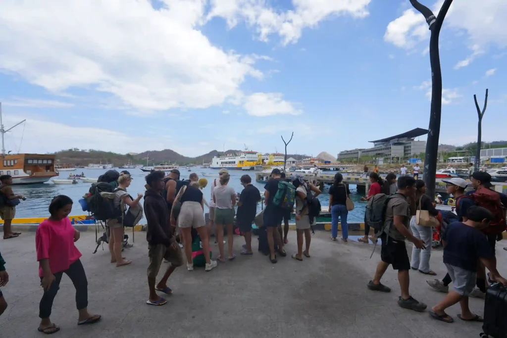 Komodo Island Tour Departure | Komodo Luxury