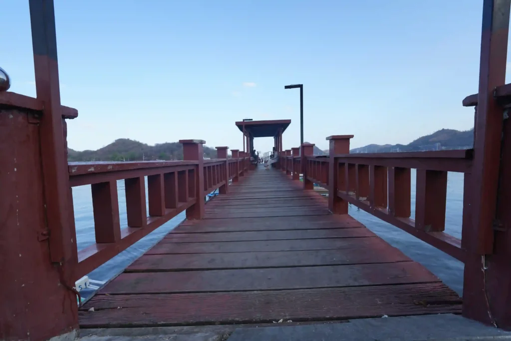 Labuan Bajo Red Port - Komodo Luxury