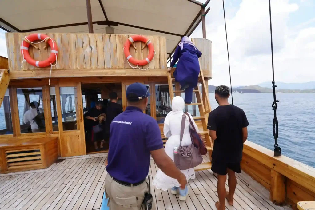 Lamborajo 3 with Komodo Luxury
