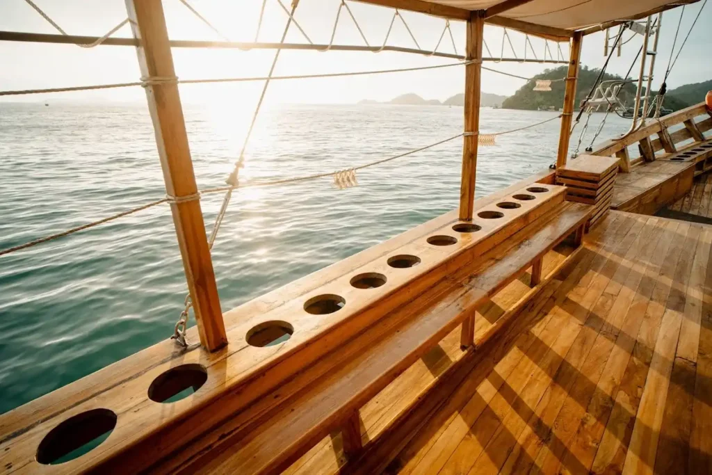 Maipa Deapati Phinisi Boat Charter | Dive Deck | Komodo Tour | Komodo Luxury