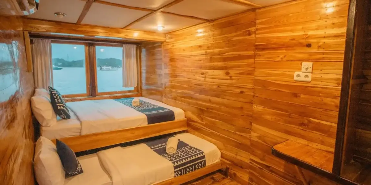 Maipa Deapati upper deck cabin 5