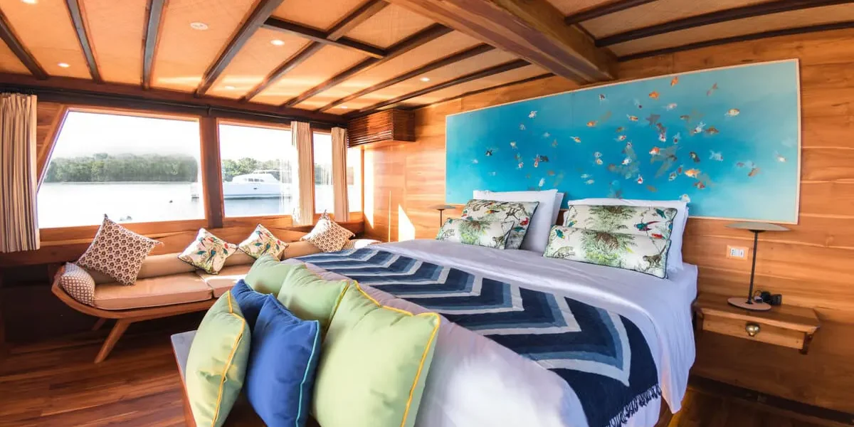 Master-Cabin