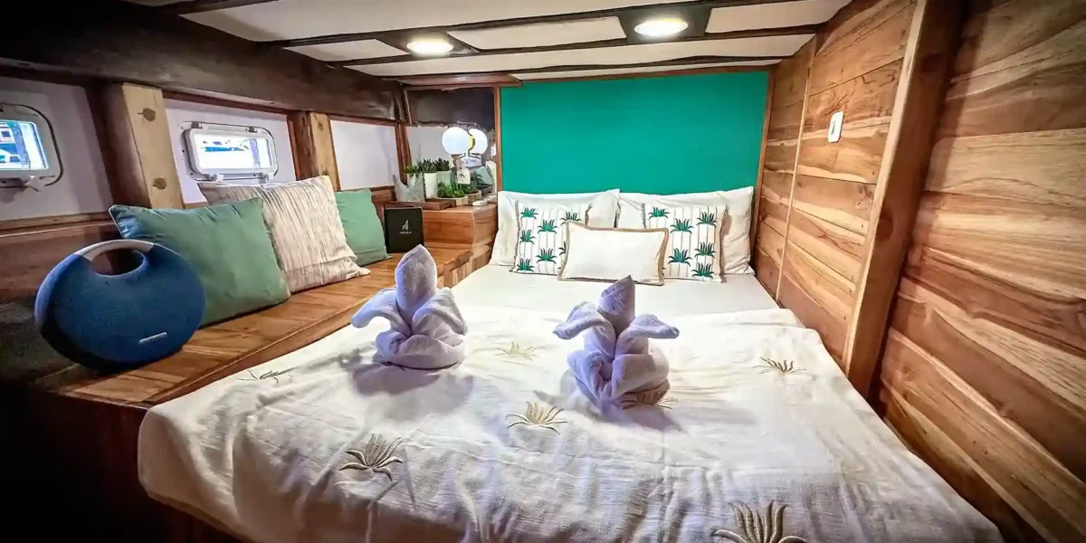 Navila private cabin room 3