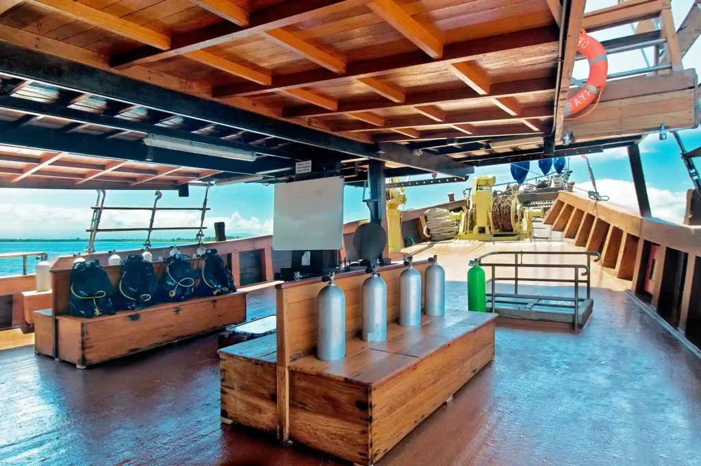 Dive Deck Area on Cheng Ho Phinisi | Komodo Tour | Komodo Luxury