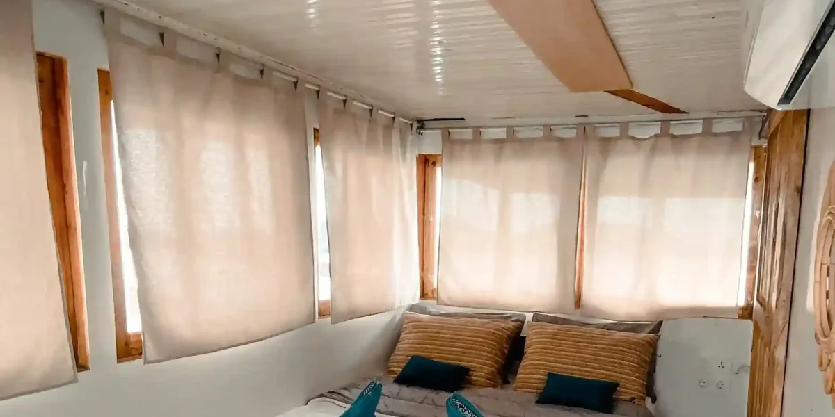 Private Bedroom1 in Amore – KomodoLuxury