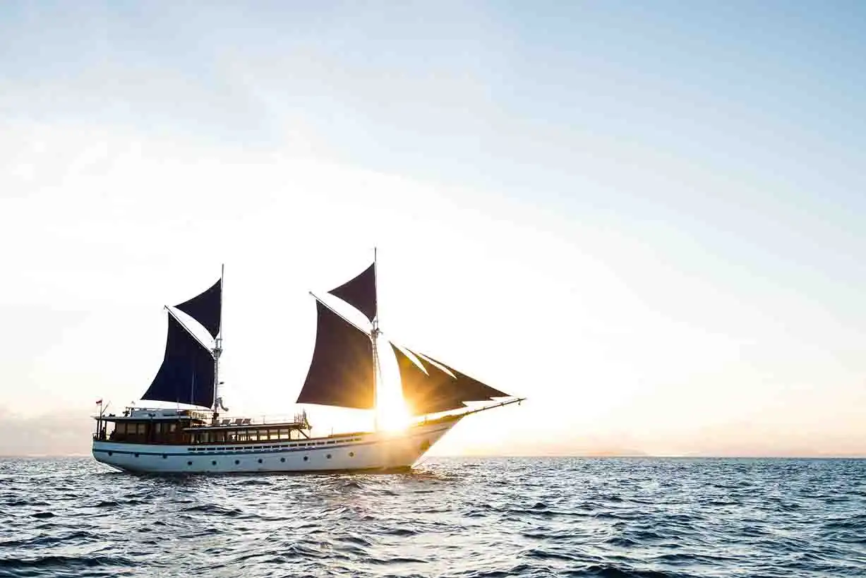 VIP Boats in Raja Ampat by Komodo Luxury