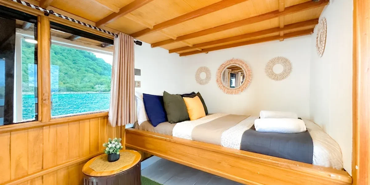 Santemako Phinisi – Master Cabin