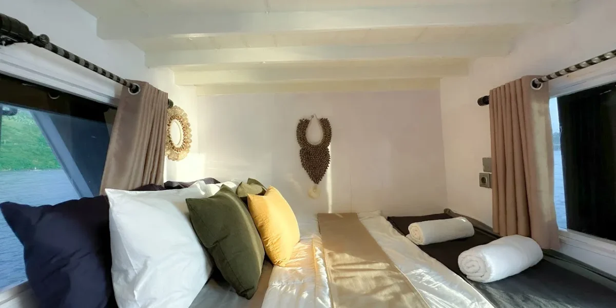 Santemako Phinisi – Suite Cabin