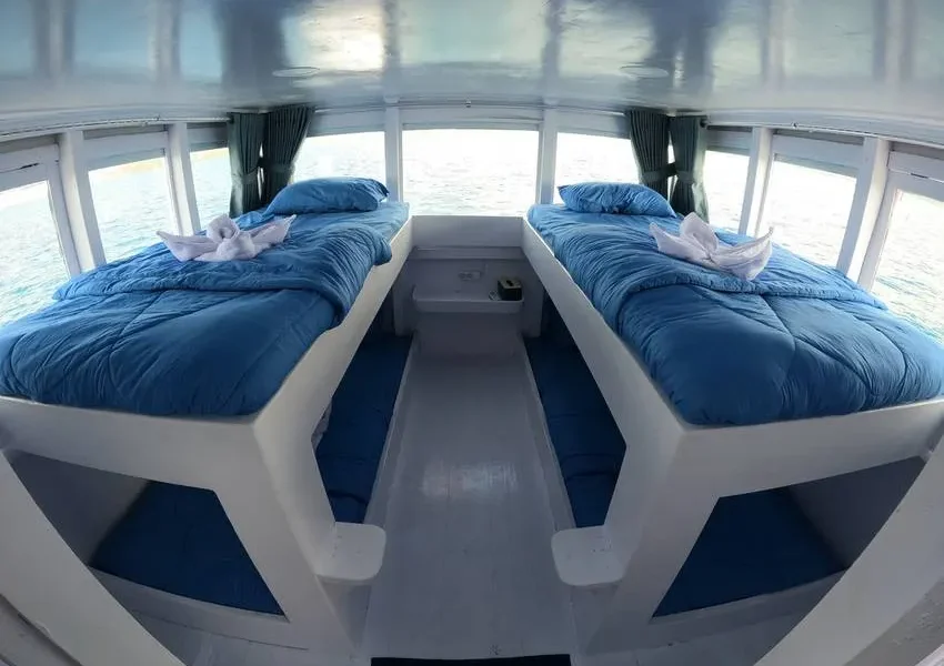 Shared Room1 in Osiana Alo – KomodoLuxury
