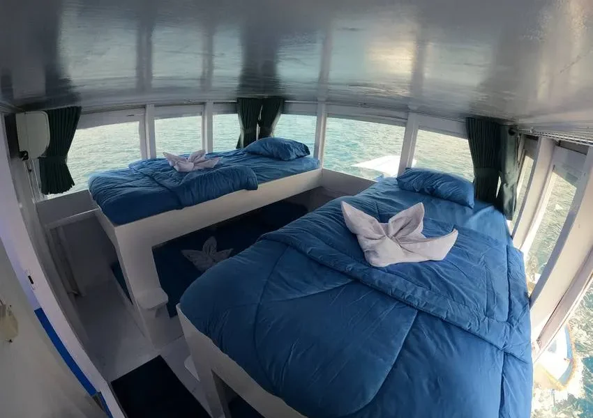 Shared Room2 in Osiana Alo – KomodoLuxury