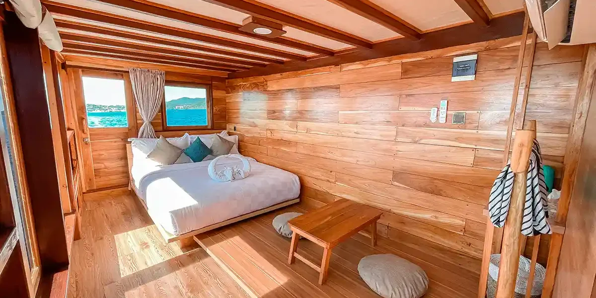 Vinca Japanese-Room